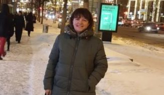 От 10 години работя в чужбина. Толкова съм уморена, че единствената ми мечта е да се прибера, а децата искат още да стоя